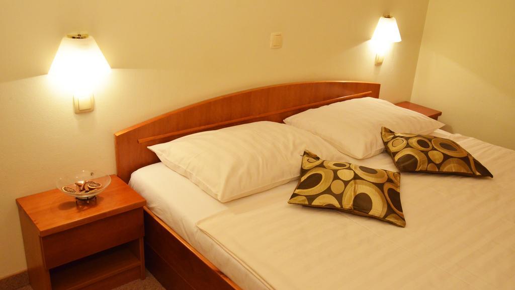 Hotel Bajt Maribor Dış mekan fotoğraf